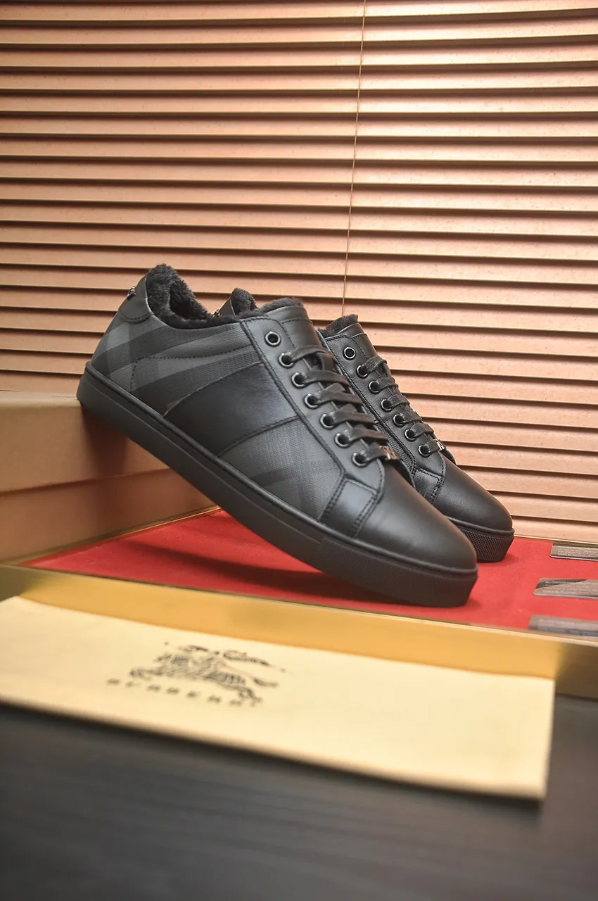 Men's shoes 💰480💶【Burberry】(wool lining) classic low-top sneakers｜Imported cowhide with classic plaid fabric｜wool lining｜original outsole｜fine workmanship and comfortable to wear Size: 38-44 (customized at 45)